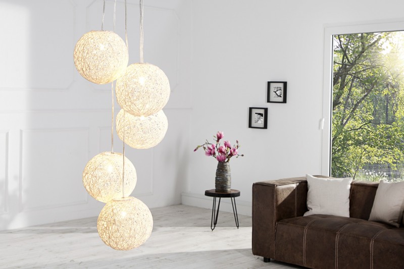 Ensemble de 5 lampes suspendue de design "COCOON" coloris blanc