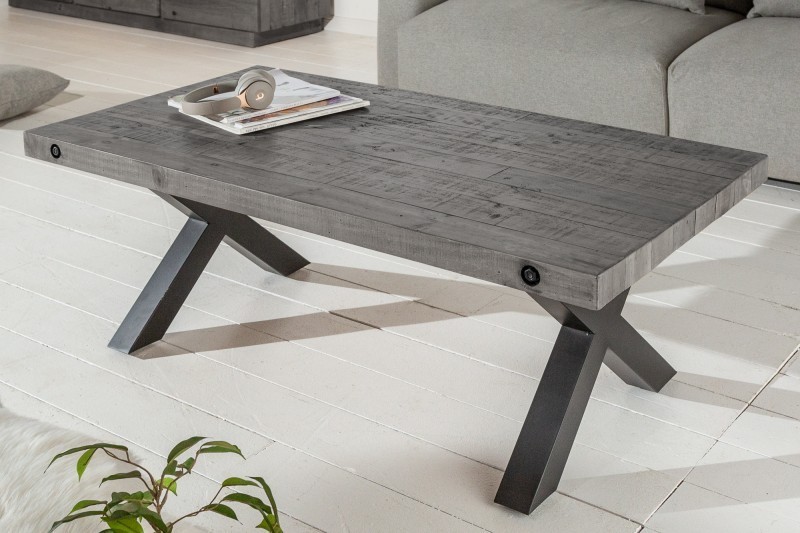 Table basse bois massif design industriel coloris gris