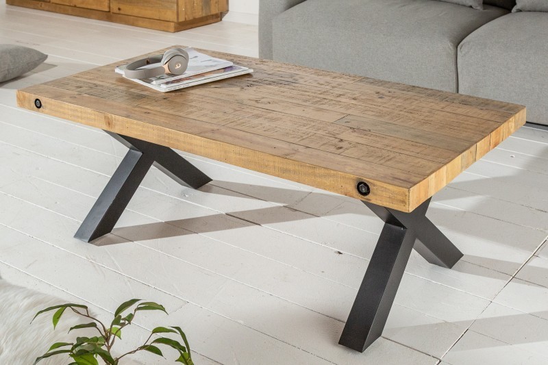 Table basse 110cm en bois massif design industriel